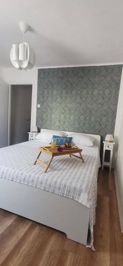 Vacation Home Kovachnica Vrbnik Ngoại thất bức ảnh